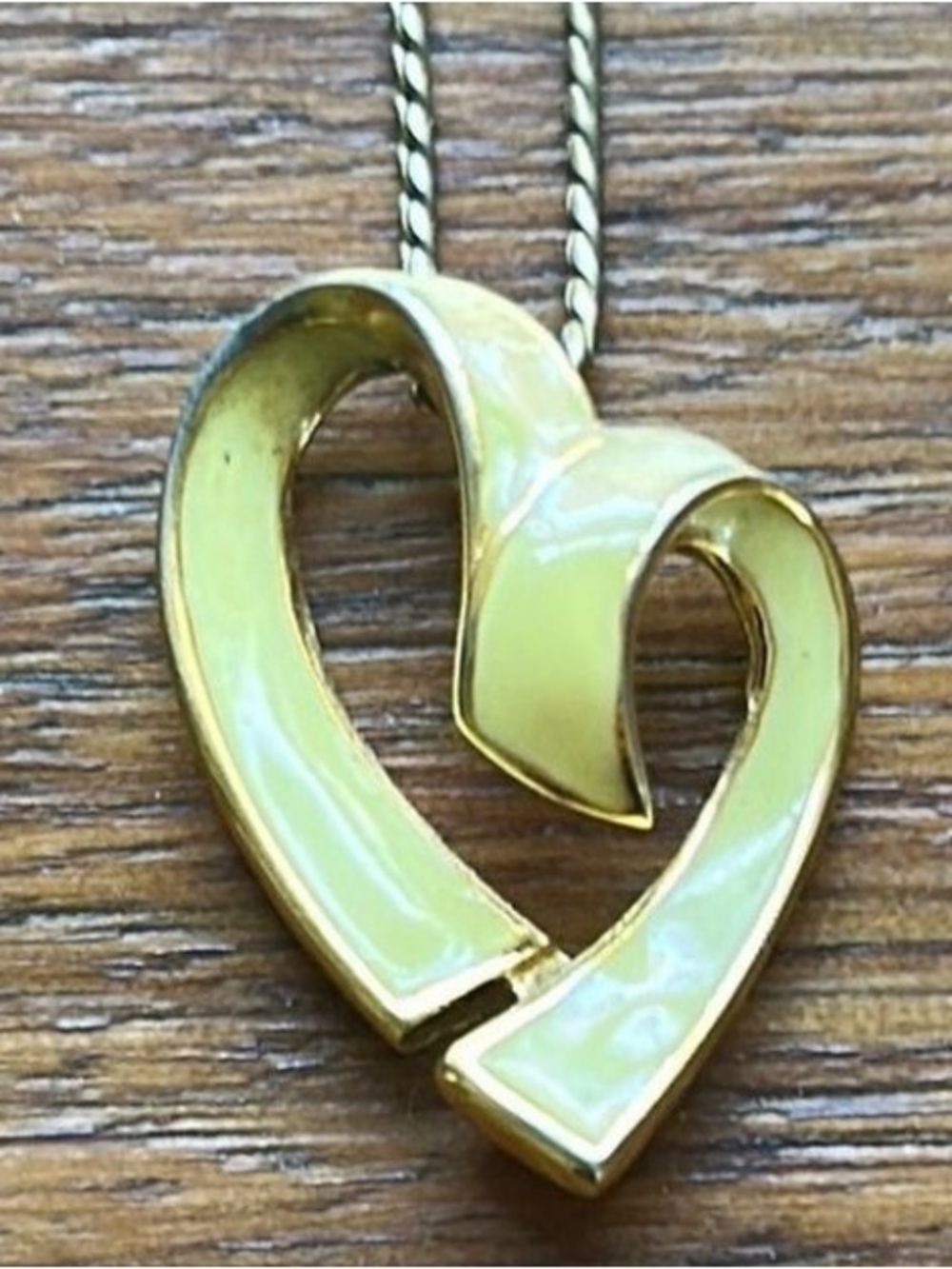 Sliding Open Heart Pendant Necklace Yellow Enamel Gold Tone Vintage 1968 MONET